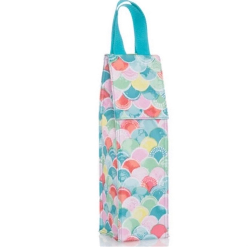 31 Perfect Bottle Thermal - Rainbow Scallop NWT